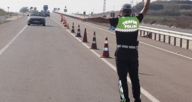 Karayolları Trafik Kanunu İle Yeni Trafik Cezaları Yolda