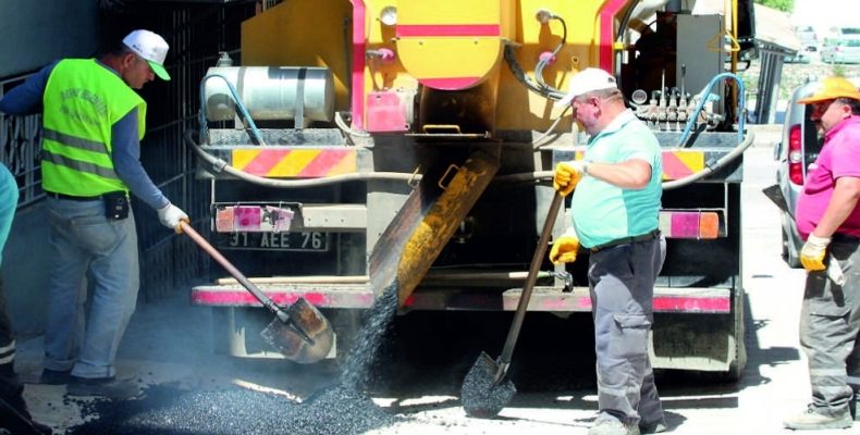 Hatay Asfalt Yenileme Çalışmalarına Başladı