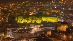 Bitlis Kalesi Işıklandırıldı