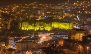 Bitlis Kalesi Işıklandırıldı