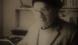 Niyazi BERKES
