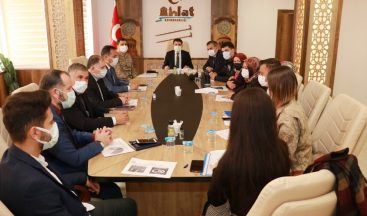 Ahlat’ta kadına yönelik şiddetle mücadele toplantısı