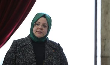 Bakan Zehra Zümrüt Selçuk: “Covid-19 Testim Pozitif Çıktı”