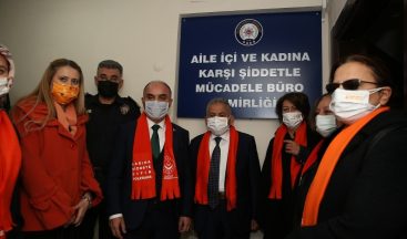 Başkan Büyükkılıç’tan kadına şiddete karşı maskeli destek