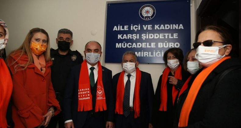 Başkan Büyükkılıç’tan kadına şiddete karşı maskeli destek