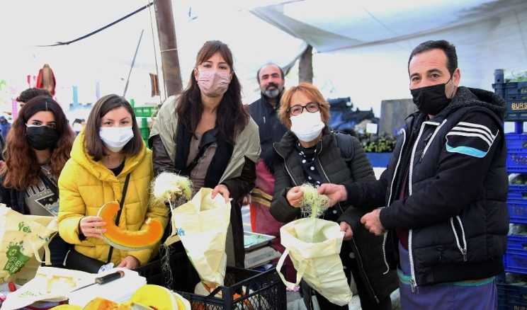 “Gıdanı Koru Sofrana Sahip Çık” kampanyasına Ataşehir Belediyesi de katıldı