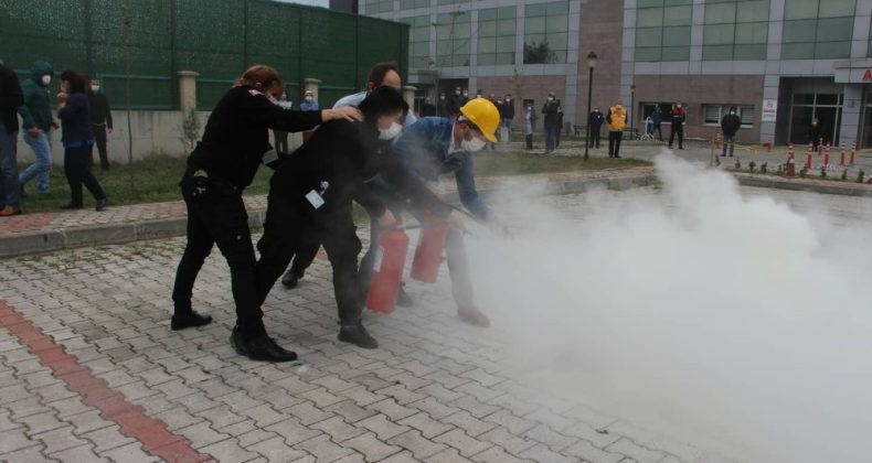 Samsun İtfaiyeden Yangın Eğitimi