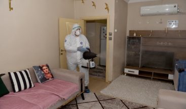 Adana’da korona hastalarının evleri dezenfekte ediliyor