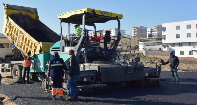 Aliağa’da asfalt çalışmaları devam ediyor