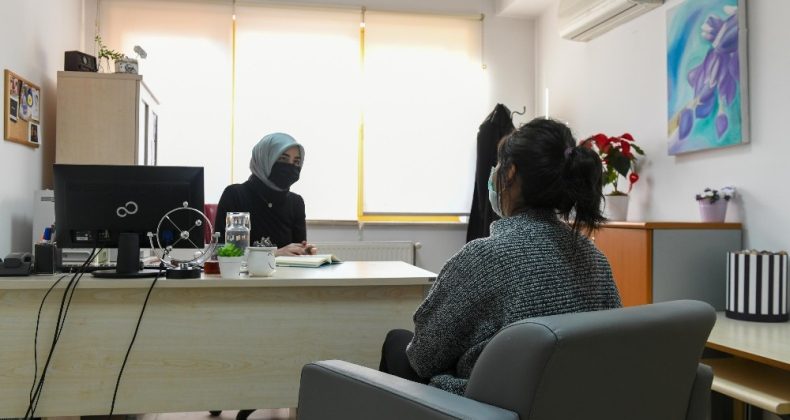 Ankara Büyükşehir Belediyesi tarafından yürütülen psikolojik danışmanlık hizmetine vatandaşlardan yoğun ilgi