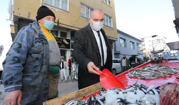 Başkan Sandıkçı: “Gözümüz de kulağımız da vatandaşımızda”