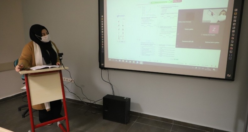 Bilgievi ve Akademi Liselerde 8 bin öğrenci online eğitimde