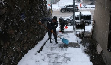 Bitlis’te 87 köy yolu ulaşıma kapalı