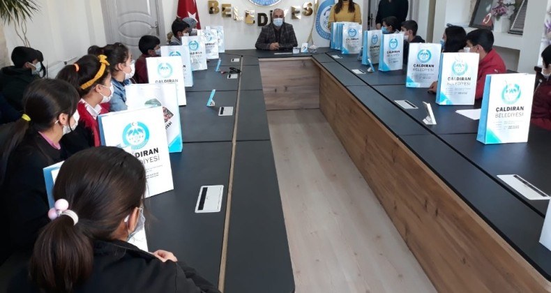 Çaldıran Belediyesinden eğitime tam destek