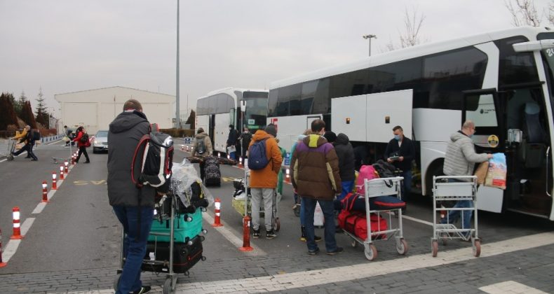 Erciyes Kayak Merkezi’ne sezonun ilk charter seferi Ukrayna’dan