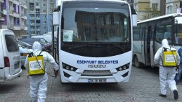 Esenyurt’ta pazar servisleri dezenfekte ediliyor