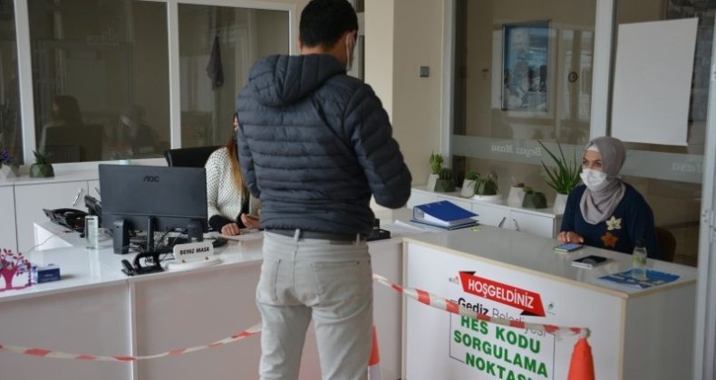 Gediz’de resmi kurumlara girişlerde HES kodu uygulamasına