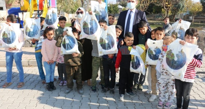 İstanbul’dan Akçakale’deki çocuklara temizlik seti desteği