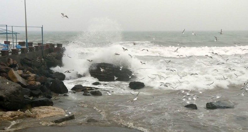 Karadeniz’de fırtına etkili oluyor