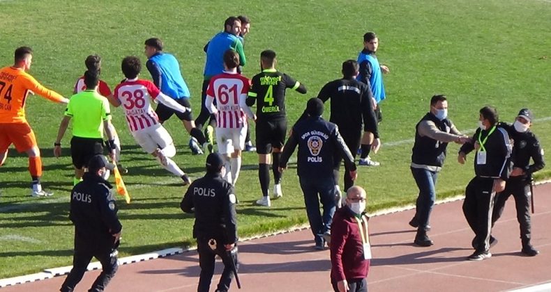 Karaman Belediyespor ile Çengelköy arasından oynanan maçta gergin anlar