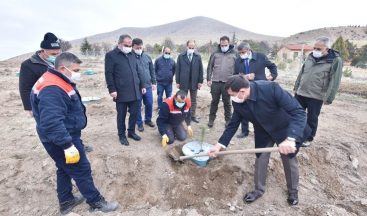 Konya’da ilk kez sulamasız fidan dikim çalışması yapıldı