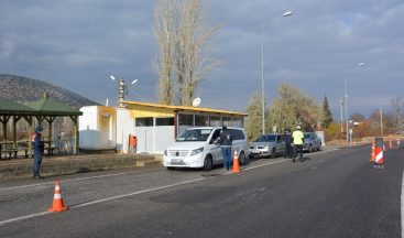 Korkuteli’nde Cadde Ve Sokaklar Boşaldı