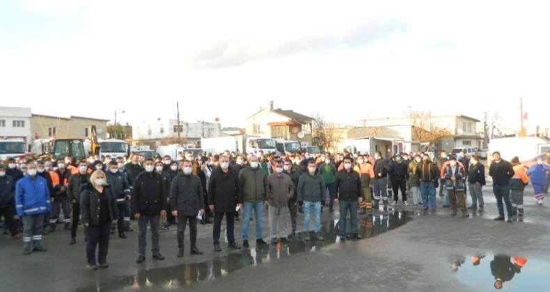 Lüleburgaz Belediye işçilerinin eylemi sürüyor