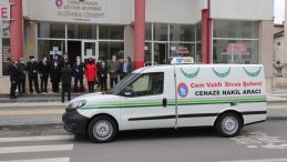 Sivas Belediyesinden Cem Vakfına Cenaze Nakil Aracı