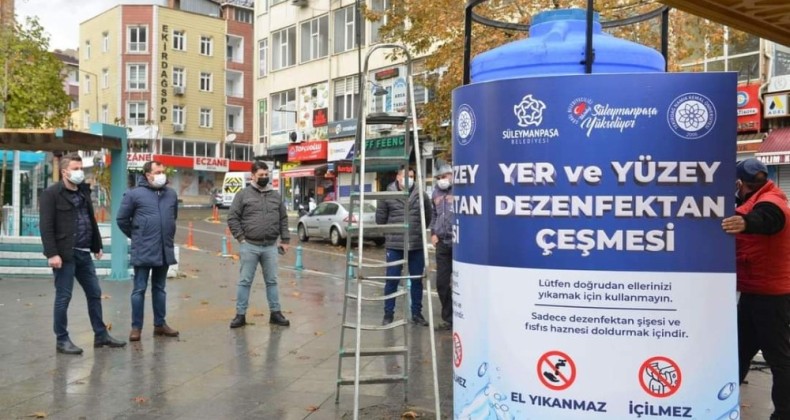 Sokaklarda dev dezenfektan çeşmeleri