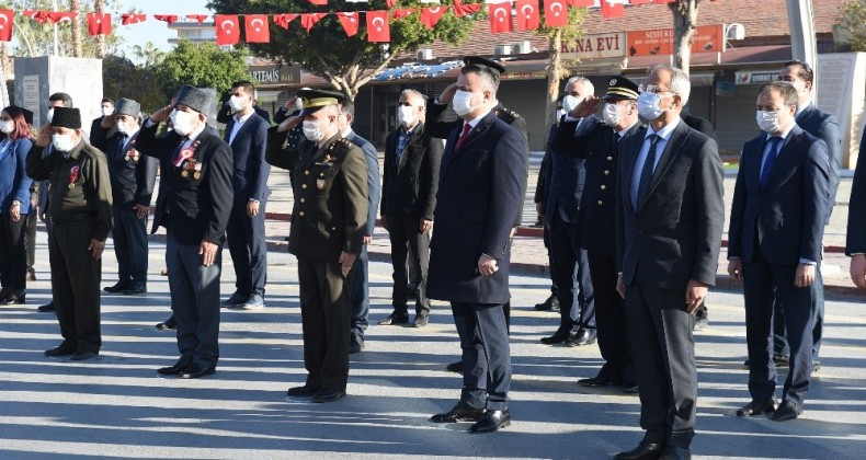 Tarsus’un Kurtuluş Günü sade bir törenle kutlandı