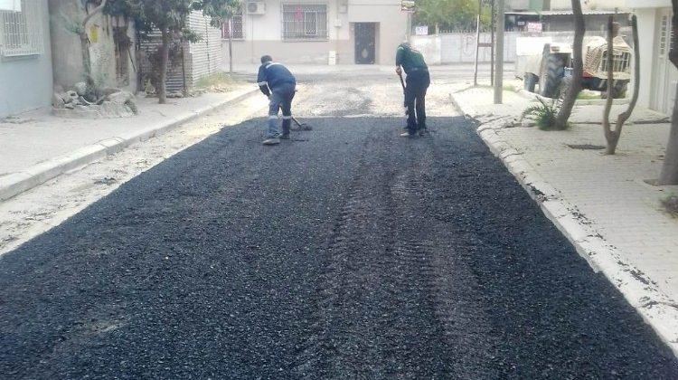 Toroslar’da yol çalışmaları aralıksız sürüyor