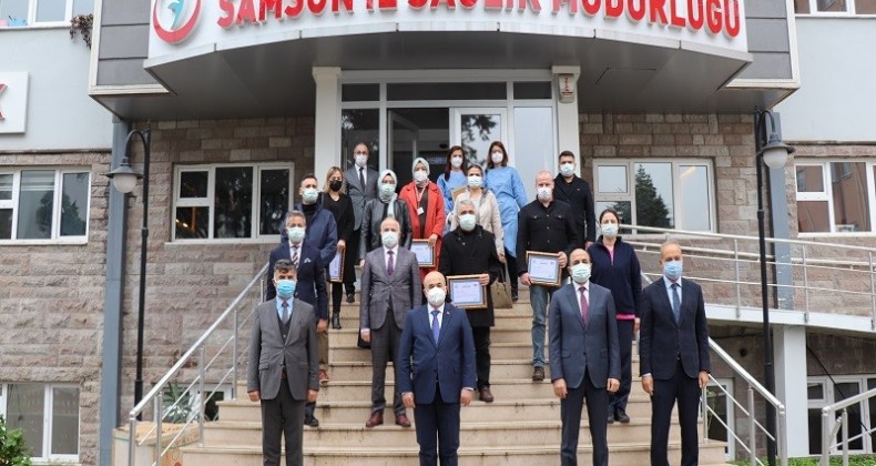 Samsun Valisi Sağlıkçılara: “Bu mücadelenin başkahramanları sizlersiniz”