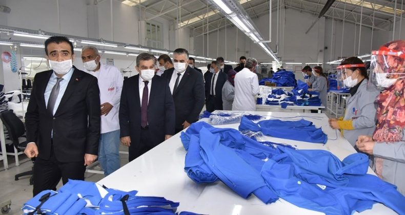 Karaman Valisi Saya ve Tekstil Fabrikasında İncelemede