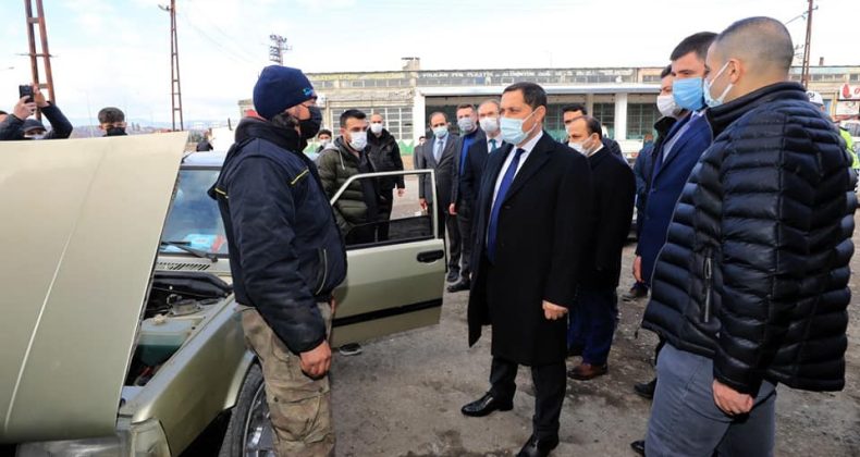 Vali Masatlı Suluova’da esnafı gezdi, yatırım alanlarını inceledi