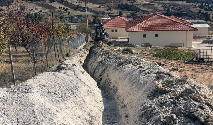 Yayla Gökben’de 20 hane suya kavuştu