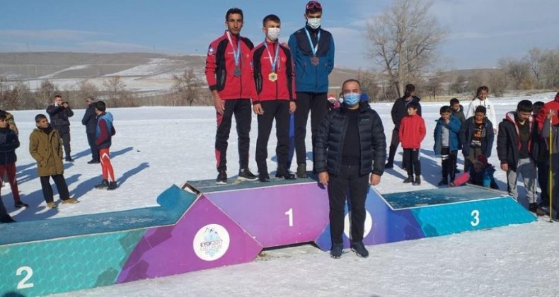 Ağrılı kayakçılar yeni sezona başarılarıyla başladı