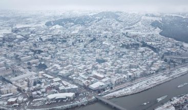 Amasya’ya mevsimin ilk karı yağdı