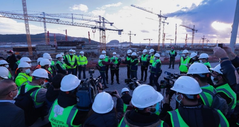 Bakan Varank Çukurova’daki dev yatırımları inceledi