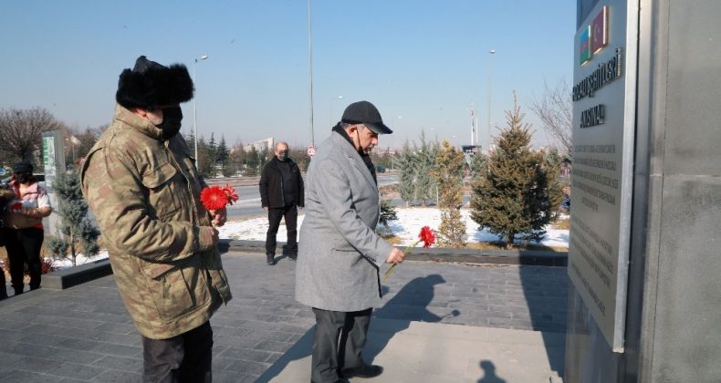 Başkan Yalçın, Bakü Katliamı Şehitleri’ni andı