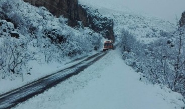 Beytüşşebap beyaz gelinliğini giydi