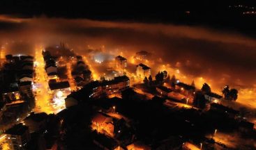 Çameli’de havadan çekilen gece fotoğrafı adeta büyüledi