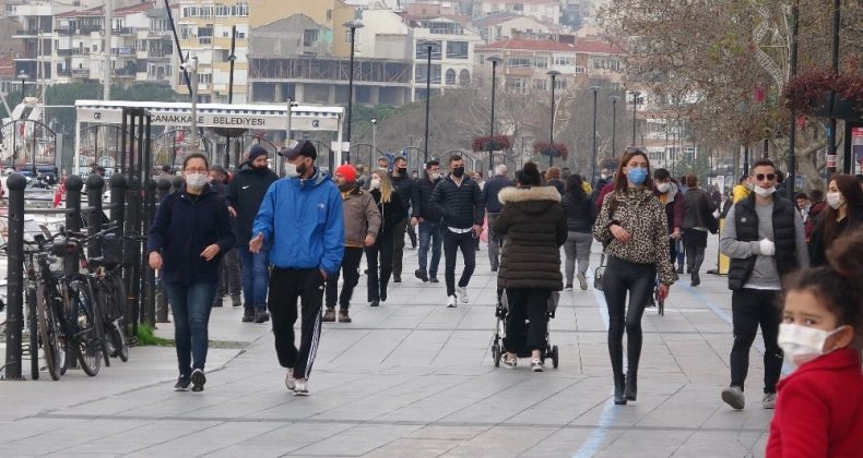 Çanakkale’de 80 saatlik kısıtlamanın ardından kordon doldu taştı