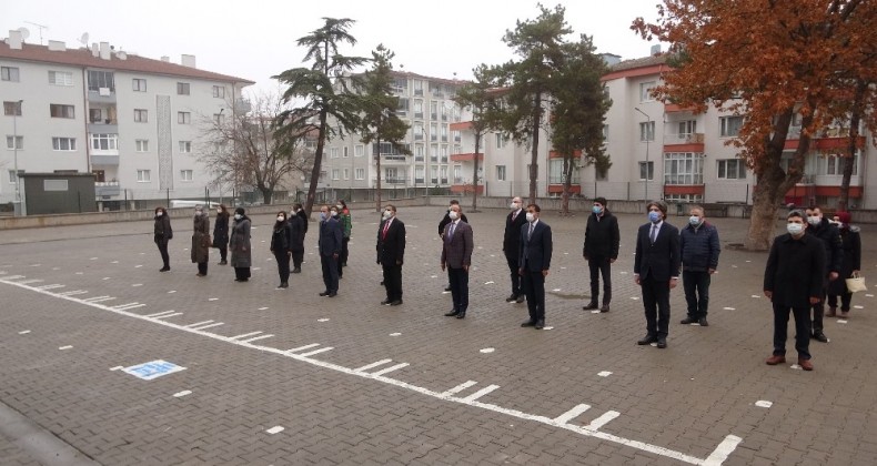 Çankırı’da ders zili çaldı, İstiklal Marşı okundu