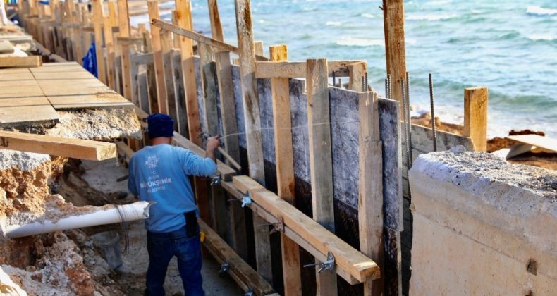 Didim’de belediye ekiplerinden yeni yıl mesaisi