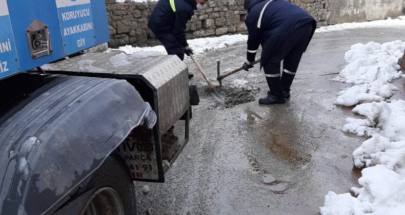 DİSKİ’den Donan Şebekelere Müdahale