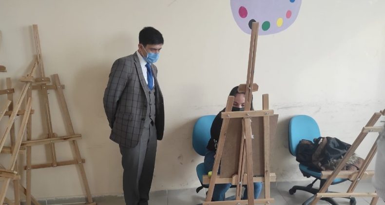 Ergani Kaymakamı Öztürk Gençlik Merkezini gezdi