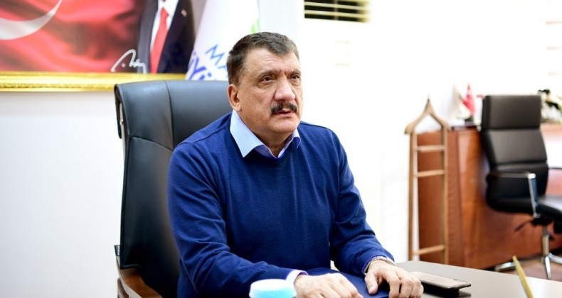 Gürkan, e-söyleşide öğrenci velileriyle bir araya geldi