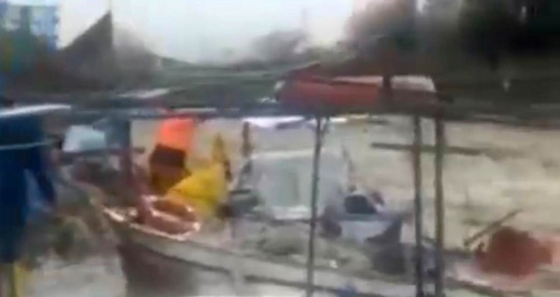 Hatay’da sağanak balıkçı teknelerine zarar verdi