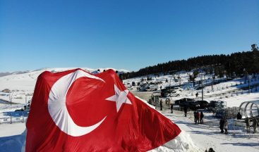 Kardan heykellerin açılışı yapıldı