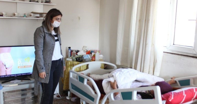 Kaş Belediyesi’nden 28 hastaya daha yatak yardımı
